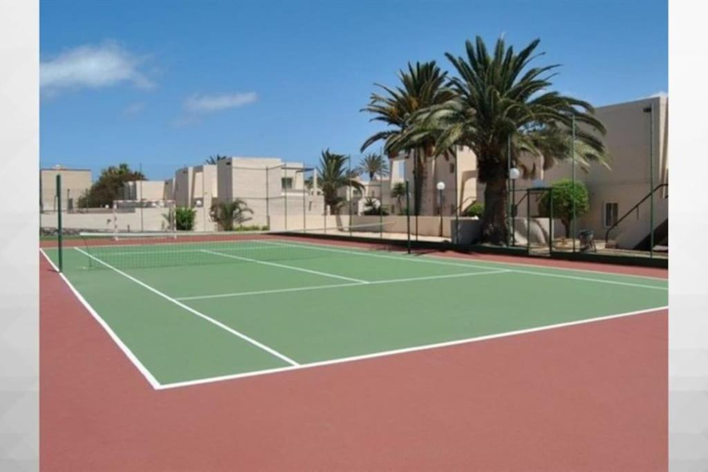 Corralejo Suite Pool & Gardens - Alisios Playa מראה חיצוני תמונה