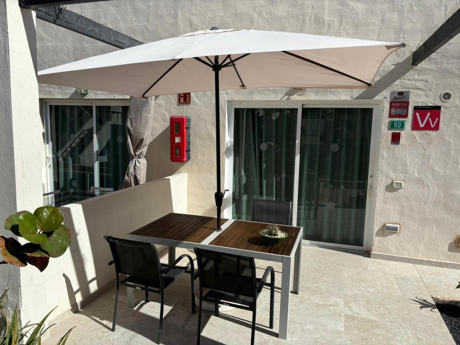 Corralejo Suite Pool & Gardens - Alisios Playa מראה חיצוני תמונה